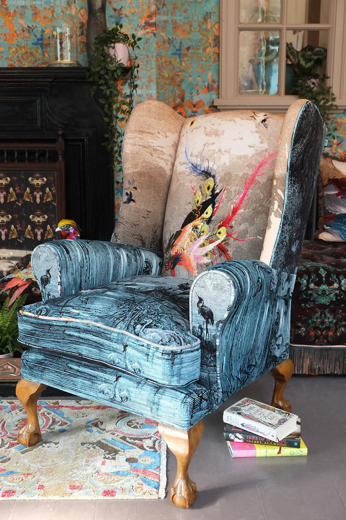 https://www.blackpop.co.uk/cdn/shop/articles/bespoke_wingback_armchairs_Paradise_Lost_Blackpop_1024x1024.jpg?v=1651141045