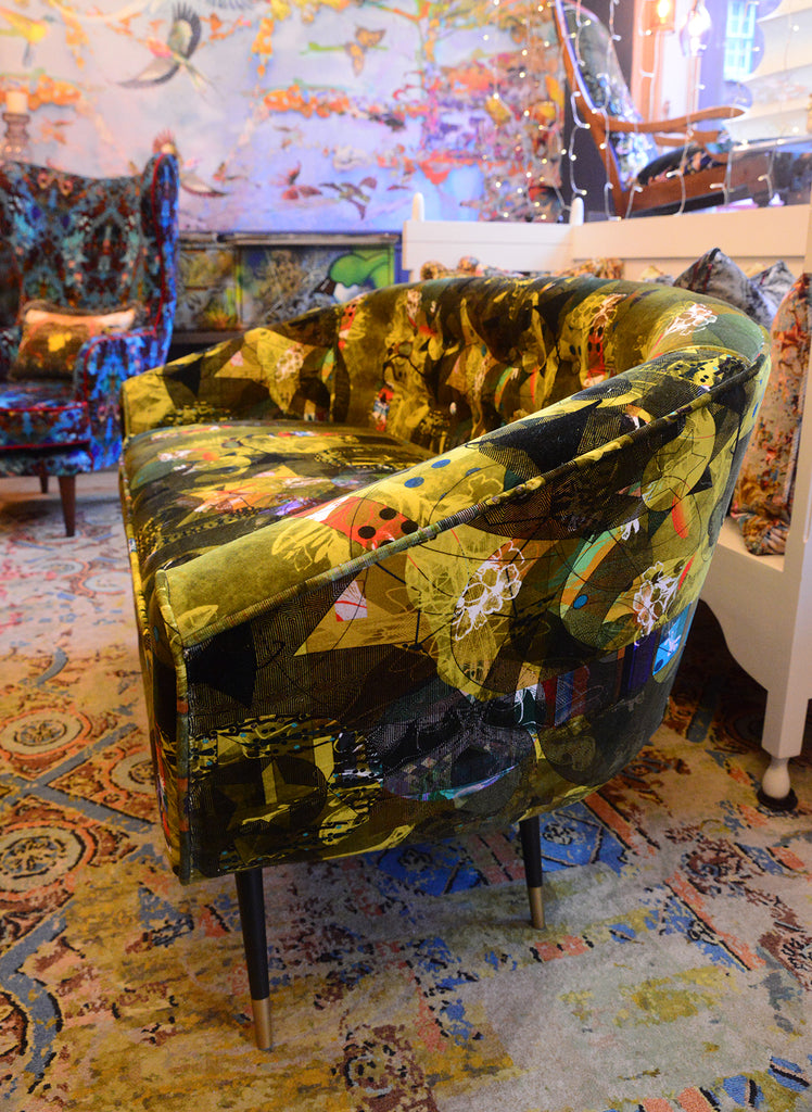 green velvet for sale UK, upholstery velvet for sale UK, patterned velvet for sale UK, Curved velvet sofa for UK, Green velvet sofa for sale UK