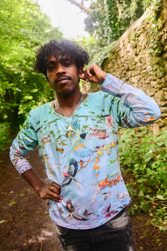 Long sleeve bird pattern t-shirt, long sleeve designer cotton t-shirt, t-shirts sold in Derbyshire, Bird pattern light blue t-shirt, Things to do in Wirksworth 