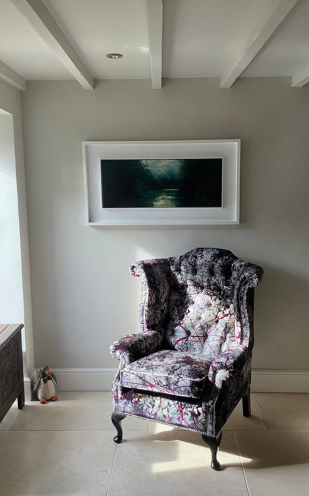 Vanguard vibe luxury velvet upholstered armchair with deep buttons 