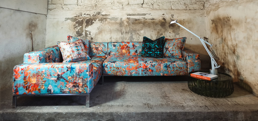 Zanotta corner settee, upholstered in blue and orange cotton velvet, blackpop statement furniture,